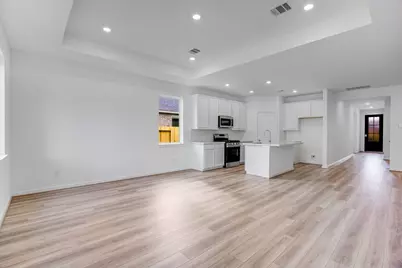 22002 Sam Raburn Drive, Tomball, TX 77375 - Photo 4