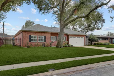 2418 Lazybrook Drive, Houston, TX 77008 - Photo 22