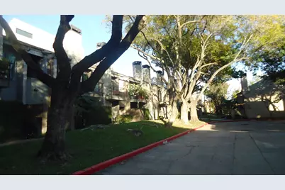 10811 Richmond Avenue #46, Houston, TX 77042 - Photo 4