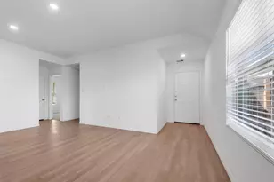 14506 Broadbury Pond Rd, Fresno, TX 77583 - Photo 4