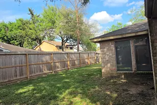 1910 Quail Meadow Dr, Missouri City, TX 77459 - Photo 18