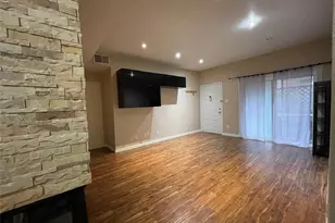 8055 Cambridge St, Houston, TX 77054 - Photo 6