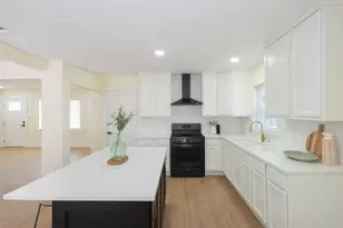 903 Mobile Dr, Pasadena, TX 77506 - Photo 8