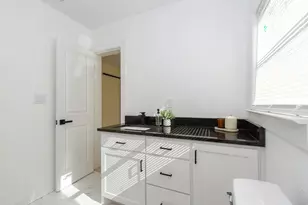 903 Mobile Dr, Pasadena, TX 77506 - Photo 22