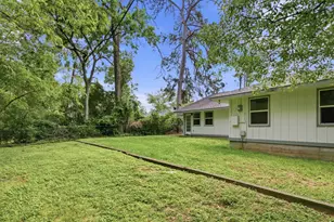 1705 Shady Oaks Dr, Conroe, TX 77301 - Photo 20