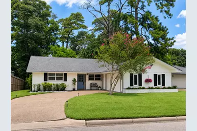 1705 Shady Oaks Drive, Conroe, TX 77301 - Photo 2