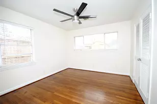 7953 Ridgeview Dr, Houston, TX 77055 - Photo 20