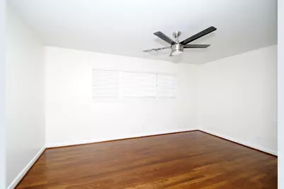 7953 Ridgeview Drive, Houston, TX 77055 - Photo 22