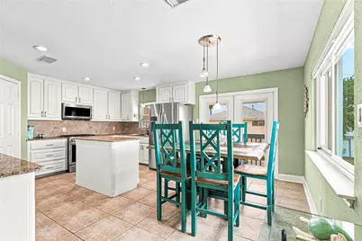 19 N Sandpiper Street, La Marque, TX 77568 - Photo 6