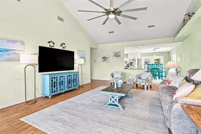19 N Sandpiper Street, La Marque, TX 77568 - Photo 4