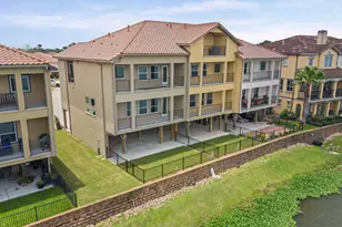35 Armand Shore Dr, Pasadena, TX 77058 - Photo 2