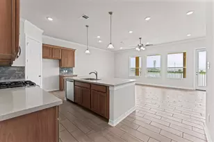35 Armand Shore Dr, Pasadena, TX 77058 - Photo 6
