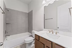 35 Armand Shore Dr, Pasadena, TX 77058 - Photo 12