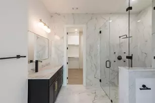 3607 Dumbarton St, Houston, TX 77025 - Photo 32