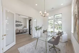 3607 Dumbarton St, Houston, TX 77025 - Photo 4