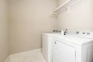 1307 Walton St, Houston, TX 77009 - Photo 10
