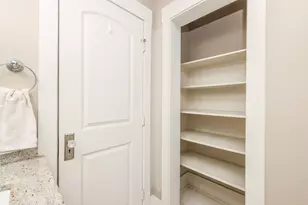 1307 Walton St, Houston, TX 77009 - Photo 26
