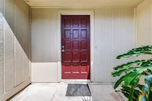 8318 Quail Burg Ln, Houston, TX 77489 - Photo 6