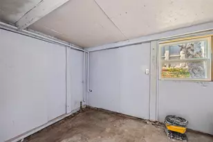 1812 27th St St, Galveston, TX 77550 - Photo 24