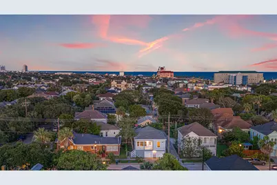 1812 27th St, Galveston, TX 77550 - Photo 20