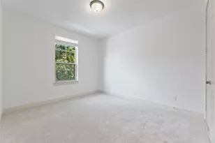 1184 Nelson Falls Ln, Houston, TX 77008 - Photo 24