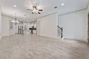 1184 Nelson Falls Ln, Houston, TX 77008 - Photo 14