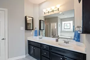 2438 Sullivan Ln, Dickinson, TX 77539 - Photo 16