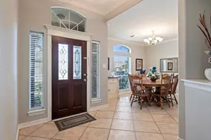 2438 Sullivan Ln, Dickinson, TX 77539 - Photo 2