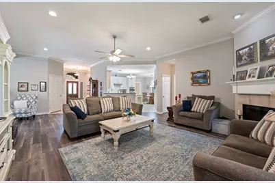 2438 Sullivan Lane, Dickinson, TX 77539 - Photo 10