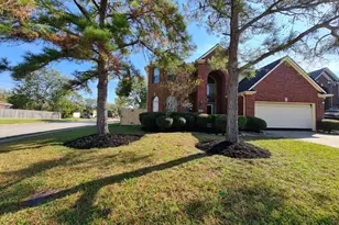 503 Nadia Way, Stafford, TX 77477 - Photo 4