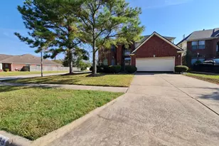 503 Nadia Way, Stafford, TX 77477 - Photo 2