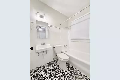 1126 Berthea Street #11, Houston, TX 77006 - Photo 14