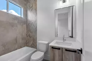 963 W 41st St, Houston, TX 77018 - Photo 30