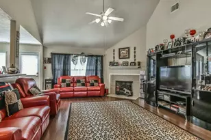 5302 Palo Duro Dr, Pearland, TX 77584 - Photo 4