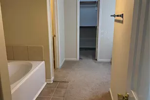 1330 Reedpoint Dr, Houston, TX 77090 - Photo 14