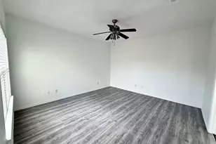 10023 Date Meadow Ln, Tomball, TX 77375 - Photo 10