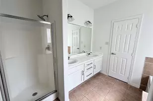 10023 Date Meadow Ln, Tomball, TX 77375 - Photo 14