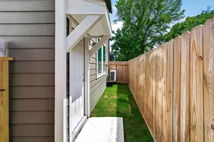 5927 Manning Oaks St, Houston, TX 77091 - Photo 14