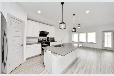 7007 Fleetwood Crescent Way, Richmond, TX 77407 - Photo 8
