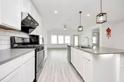 7007 Fleetwood Crescent Way, Richmond, TX 77407 - Photo 12