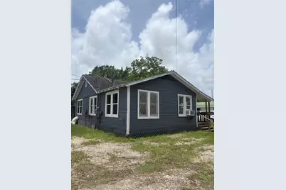 2450 South 4th, Beaumont, TX 77701 - Photo 2