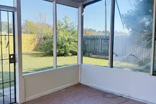 9323 Eaglewood Spring Dr, Houston, TX 77083 - Photo 22