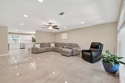 1626 Seagate Lane, Houston, TX 77062 - Photo 4