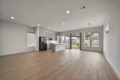 6809 Rocinante Lane, Houston, TX 77092 - Photo 4