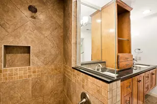 5238 Kinglet St, Houston, TX 77035 - Photo 28