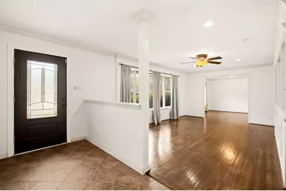 5238 Kinglet Street, Houston, TX 77035 - Photo 6