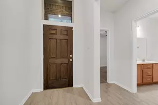 1960 Elkington Cir, Conroe, TX 77304 - Photo 6