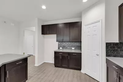 1960 Elkington Circle, Conroe, TX 77304 - Photo 10