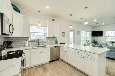 344 Thunder Road, Surfside Beach, TX 77541 - Photo 18