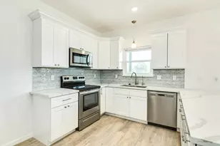 344 Thunder Rd, Surfside Beach, TX 77541 - Photo 10